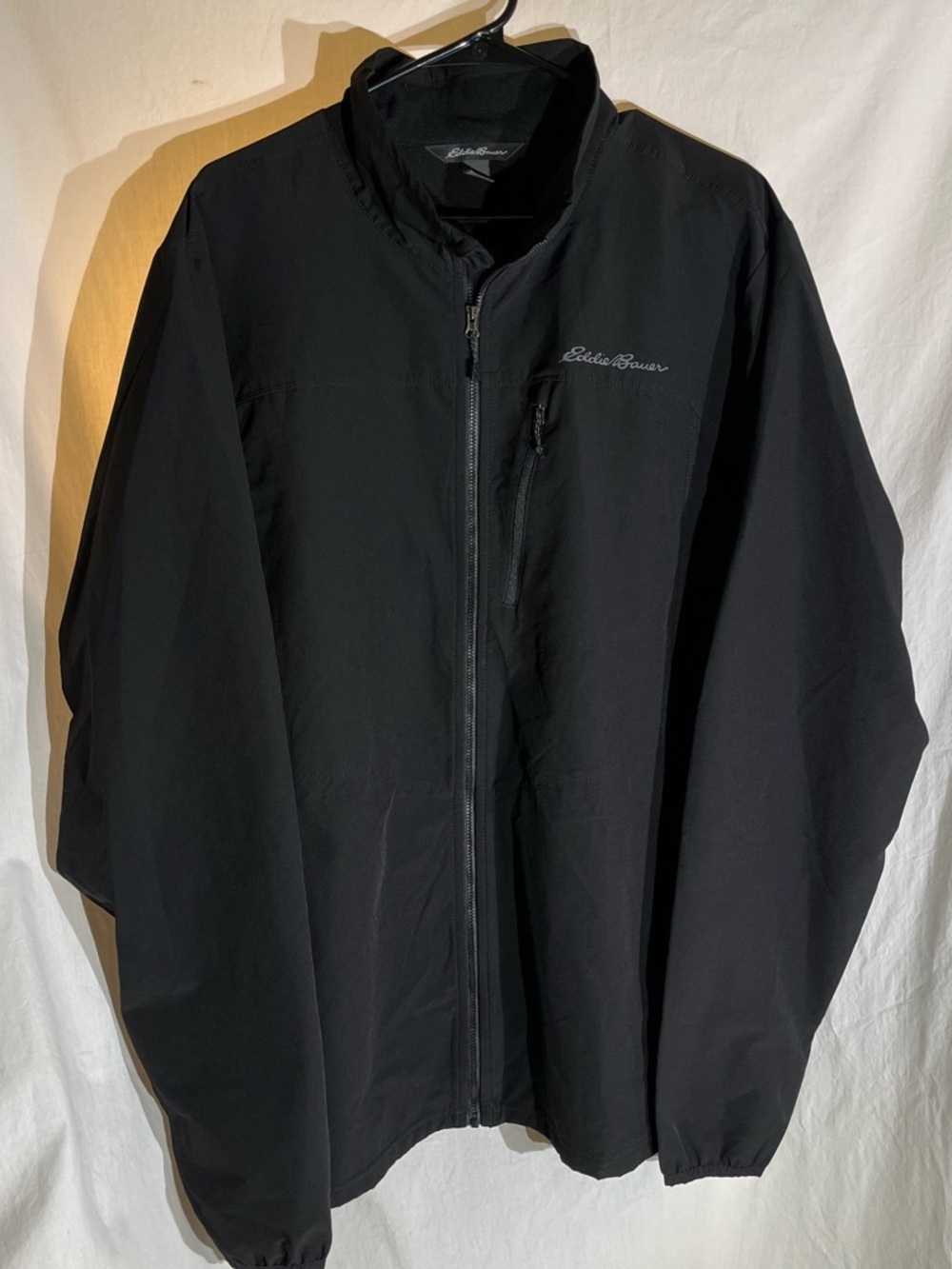 Eddie Bauer Black Men's Lightweight Windbreaker Jacket